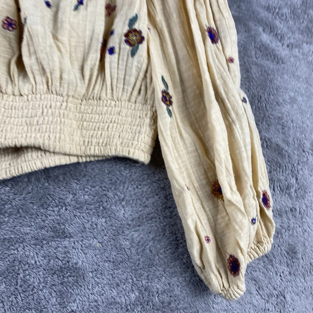 FREE PEOPLE Off The Shoulder Floral Embroidery Saachi Top Womens XS Beige